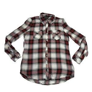 Romeo & Juliet Couture Plaid Lightweight Button Up Shirt Size Small